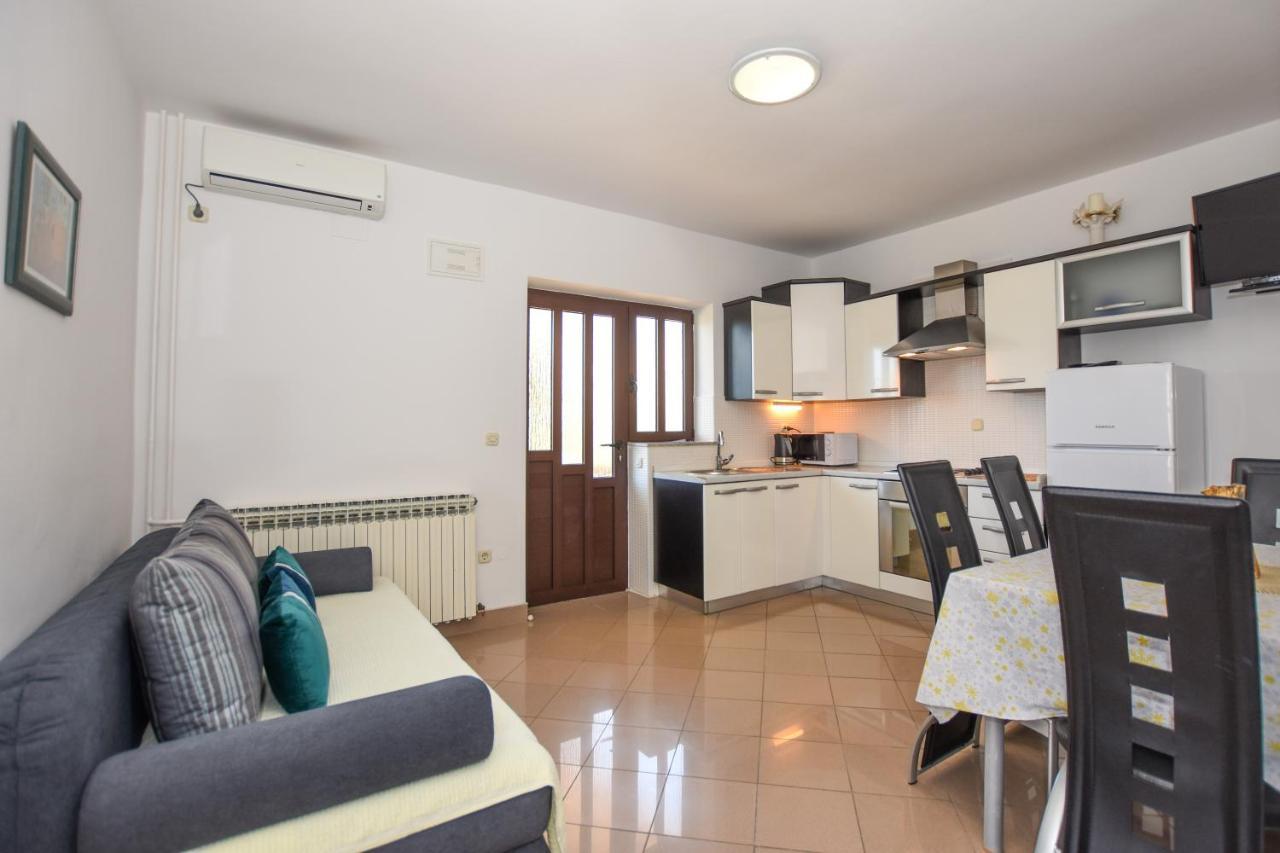 Apartmani Marija Ljubica พาก ภายนอก รูปภาพ