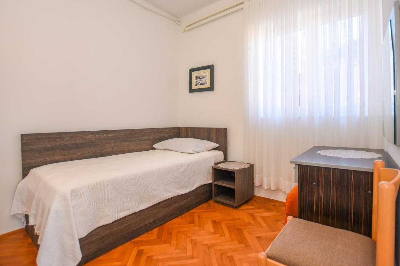 Apartmani Marija Ljubica พาก ภายนอก รูปภาพ