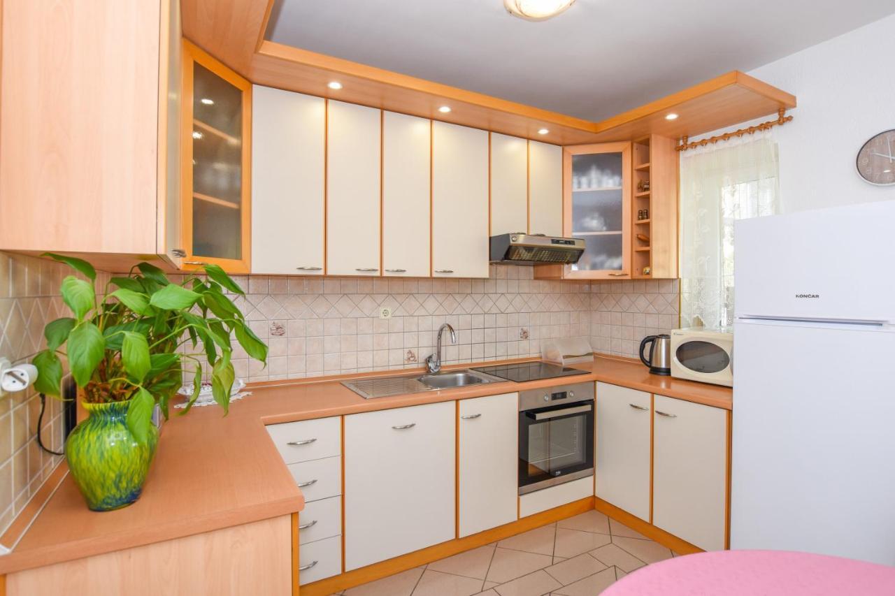 Apartmani Marija Ljubica พาก ภายนอก รูปภาพ