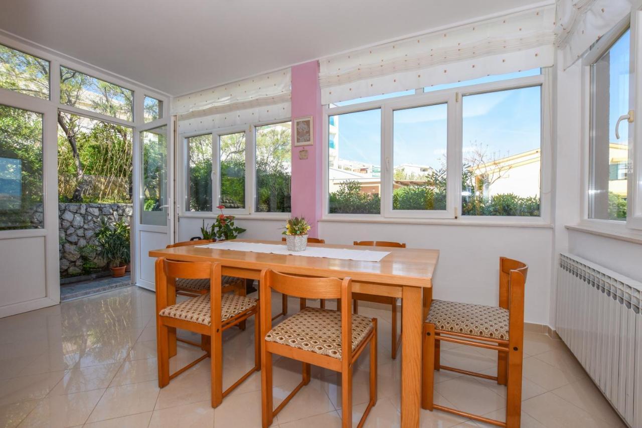 Apartmani Marija Ljubica พาก ภายนอก รูปภาพ