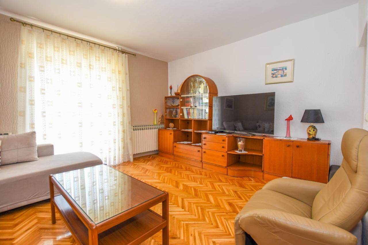 Apartmani Marija Ljubica พาก ภายนอก รูปภาพ