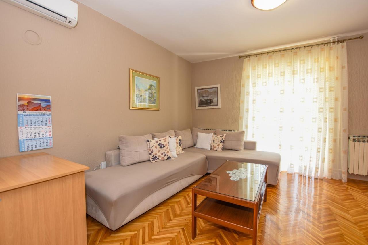 Apartmani Marija Ljubica พาก ภายนอก รูปภาพ